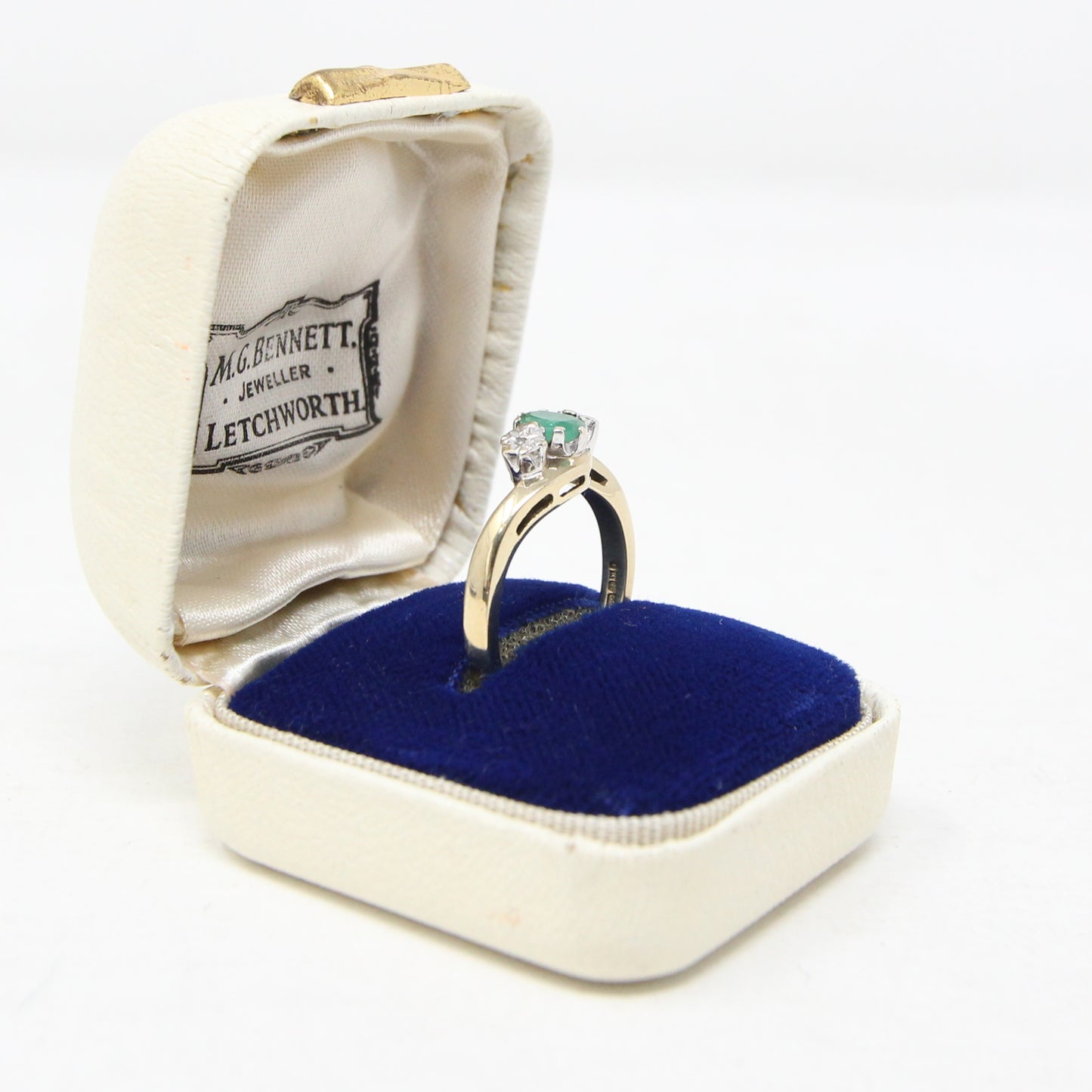 Vintage English Hallmarked Solid 9ct 9k Gold Emerald Diamond Trilogy Ring Size N