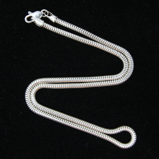 Vintage Italy Solid Sterling Silver 925 Snake Chain Necklace 16.5'' 11g