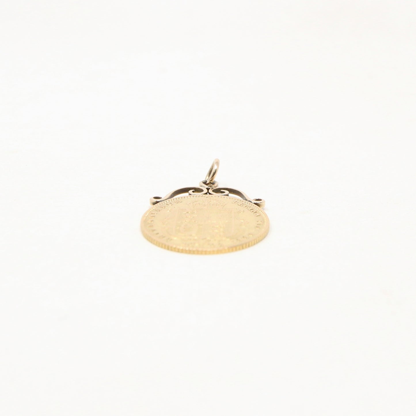 Antique 1892 Solid 22ct 22k Gold Shield Back Half Sovereign 9ct 9k Gold Mount Pendant