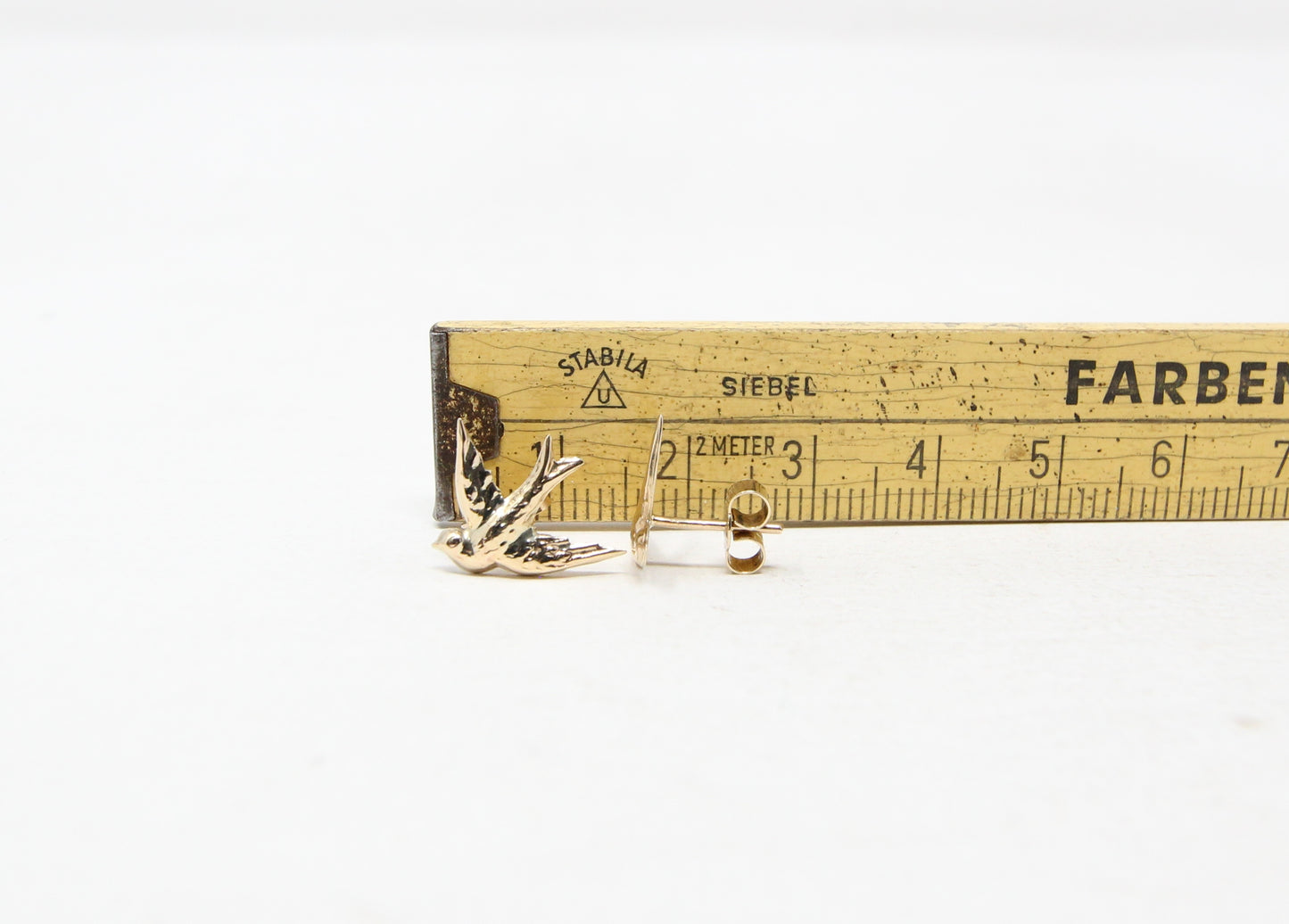 Vintage 1963 Hallmarked Solid 9ct 9k Gold Swallow Bird Stud Earrings