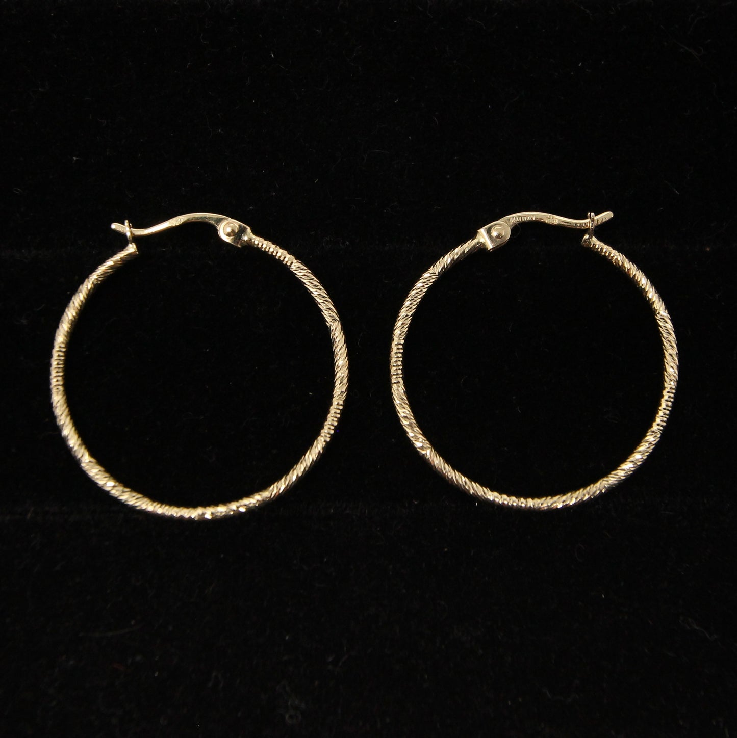 Vintage IBB Hallmarked Solid 14ct 14k Gold Textured Hoop Earrings Hoops
