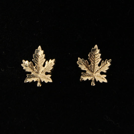 Vintage 1978 Hallmarked Solid 9ct 9k Gold Maple Leaf Stud Earrings