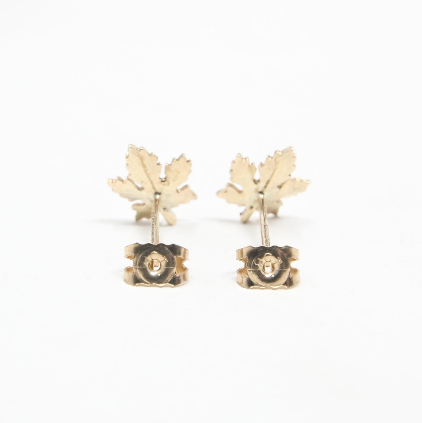 Vintage 1978 Hallmarked Solid 9ct 9k Gold Maple Leaf Stud Earrings