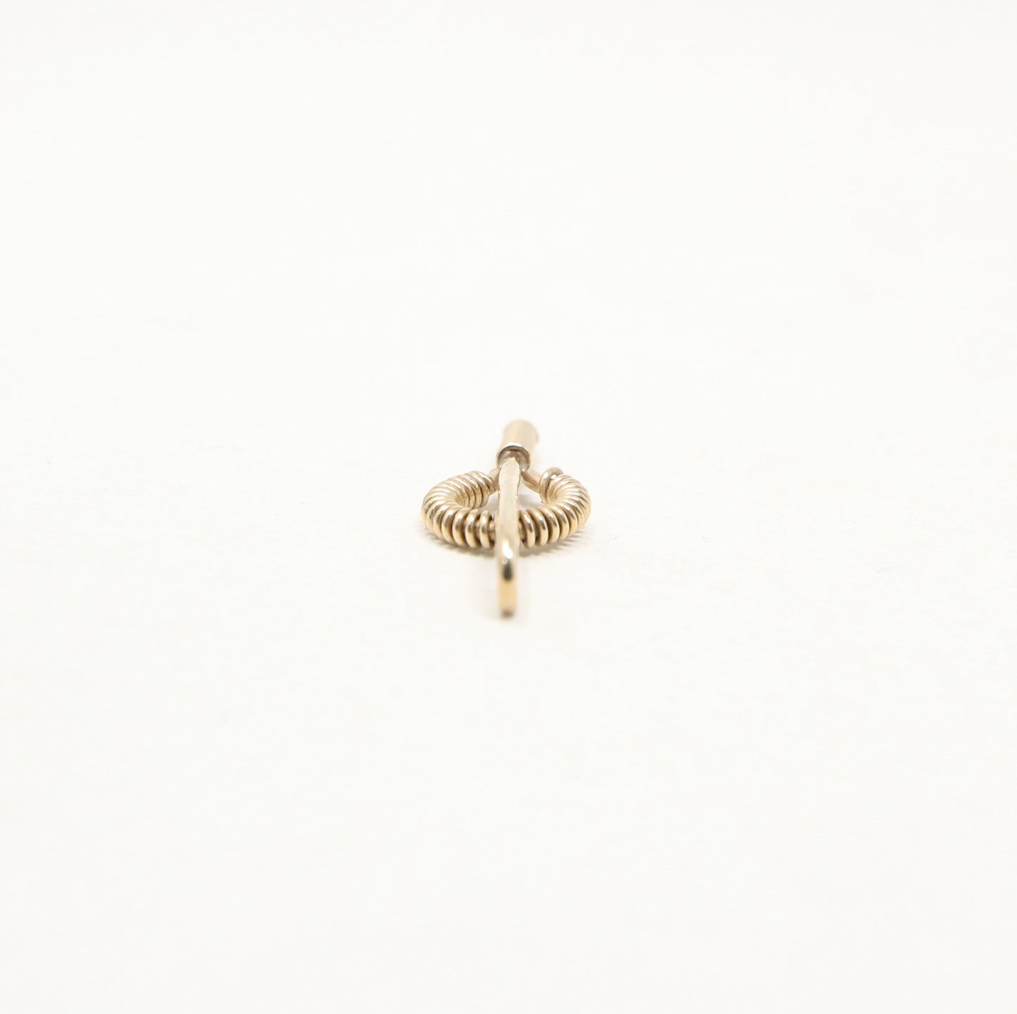 Vintage 1978 English Hallmarked Solid 9ct Gold Modernist Key Pendant