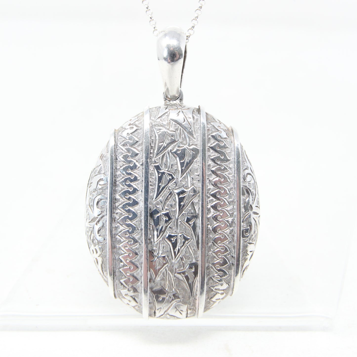 Antique Victorian Solid Silver Large Engraved Ivy Locket Pendant 28g for Chain Necklace