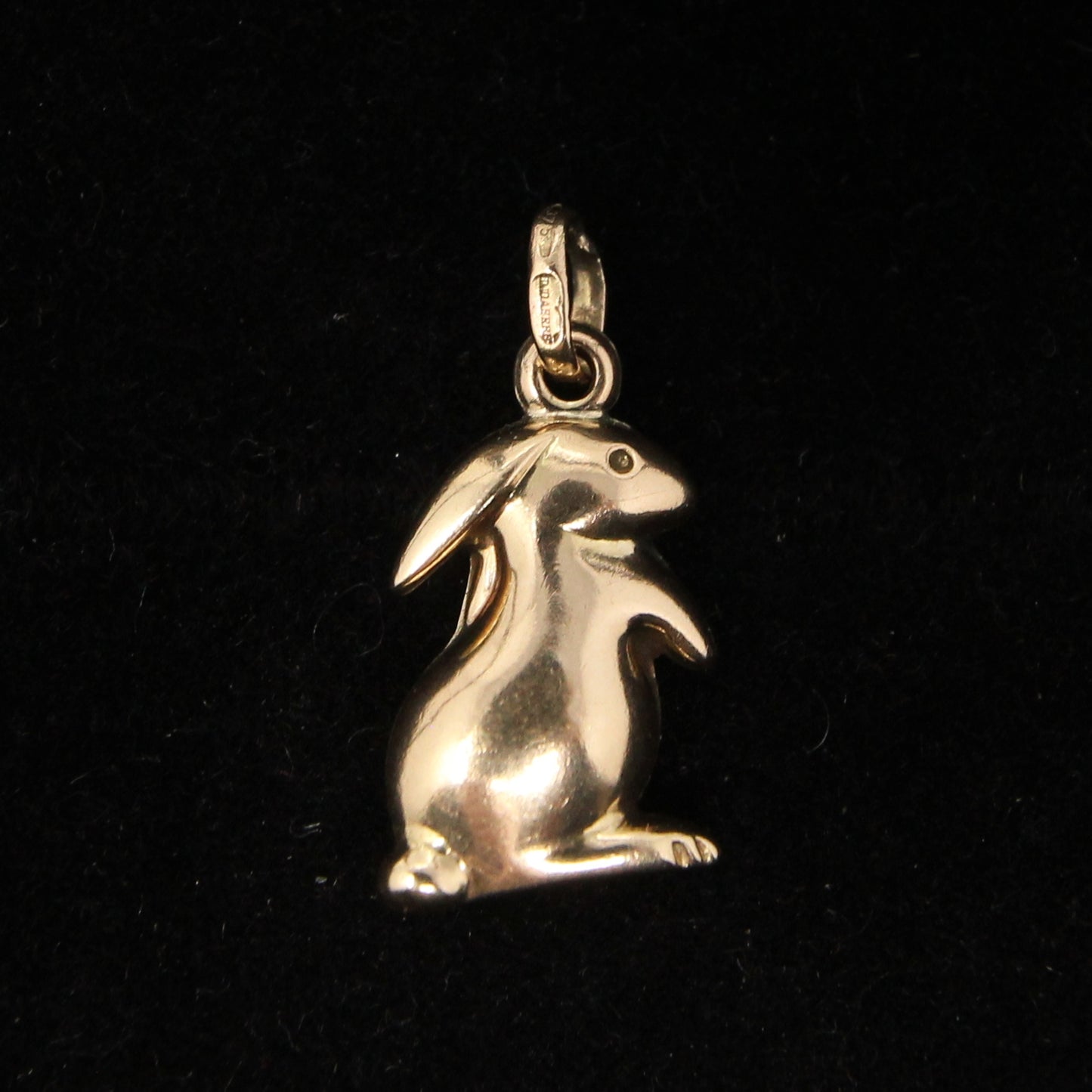 Vintage UnoAErre Hallmarked Solid 9ct 9k Gold Puffy Rabbit Pendant