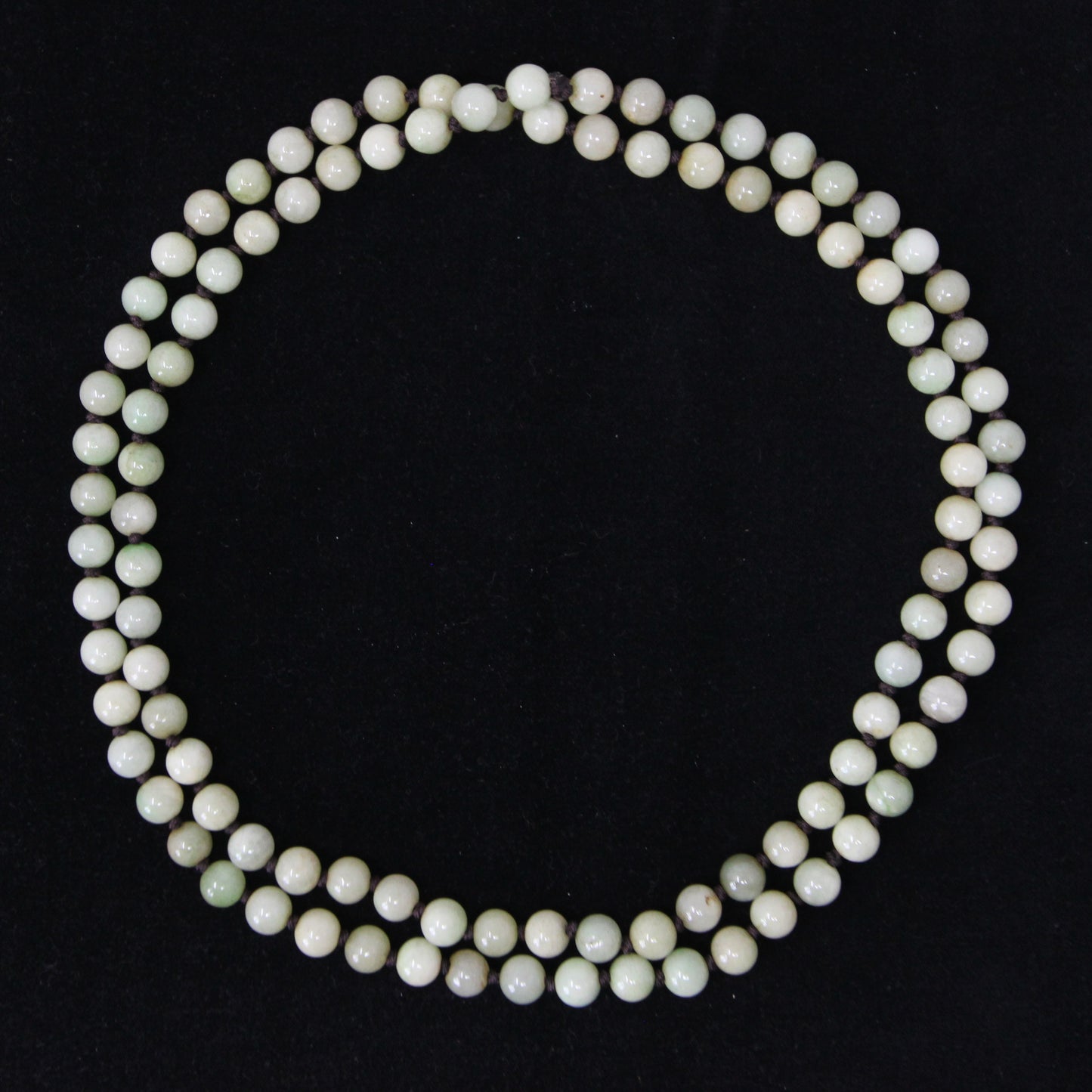 Vintage Art Deco Green Natural Jade Bead Long Knotted Beaded Flapper Necklace 48.9''