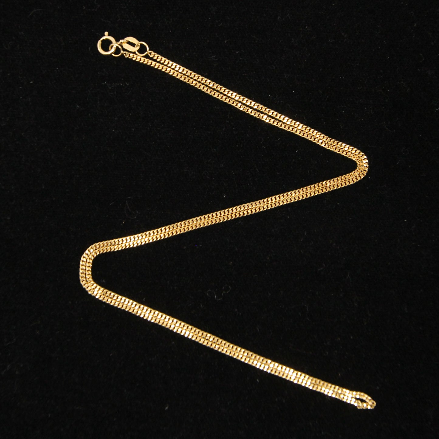 Vintage 1980's Hallmarked Solid 18ct 18k Gold Curb Chain Necklace 17.75''