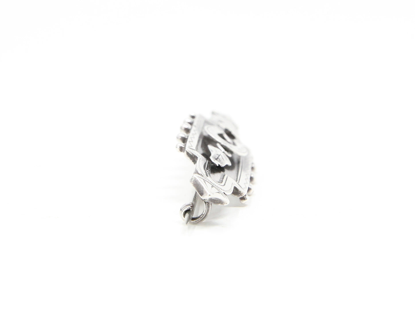Antique Victorian 1892 Hallmarked Solid Sterling Silver Ivy Lucky Horse Shoe Sweetheart Brooch Pin