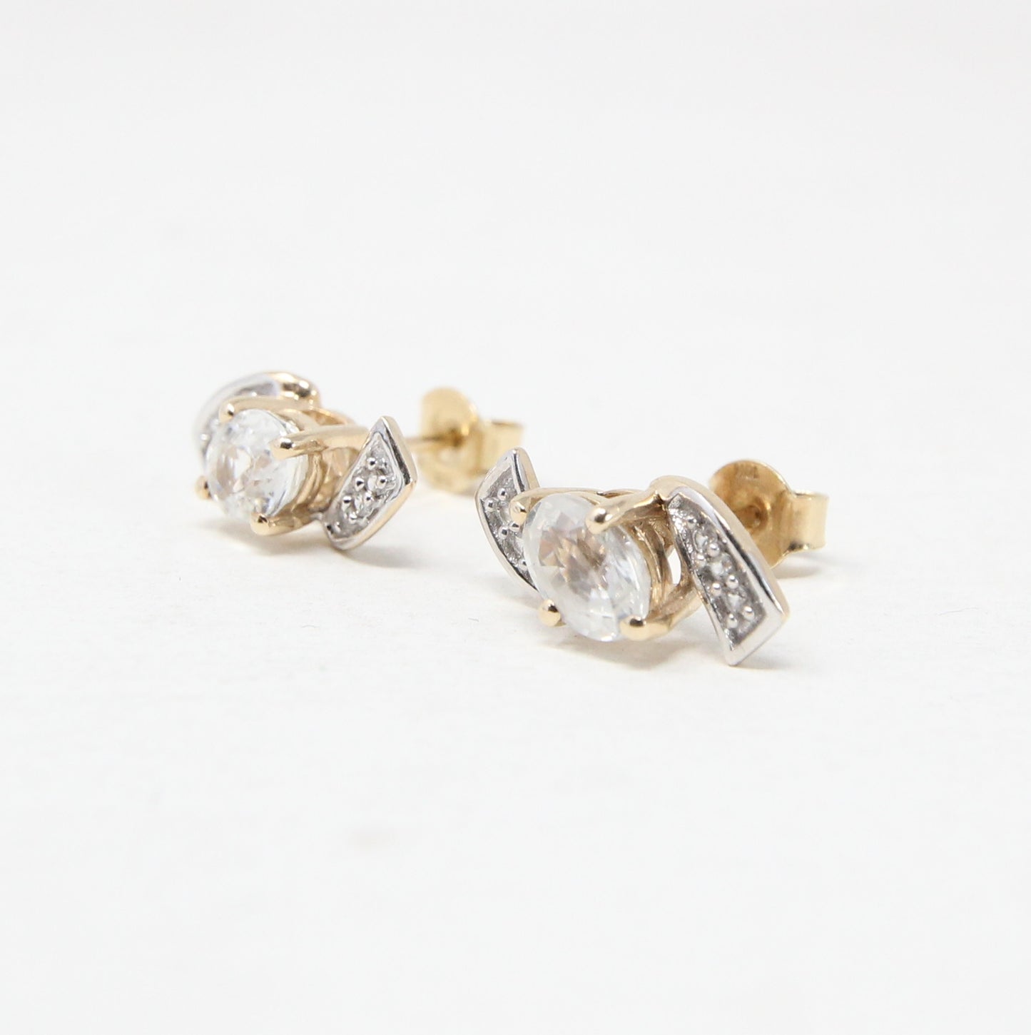 Vintage 2015 Hallmarked Solid 10ct 10k Gold 1Ct Quartz Zircon Stud Earrings