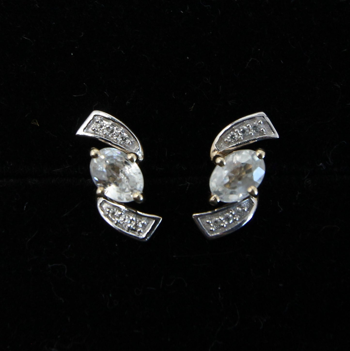 Vintage 2015 Hallmarked Solid 10ct 10k Gold 1Ct Quartz Zircon Stud Earrings