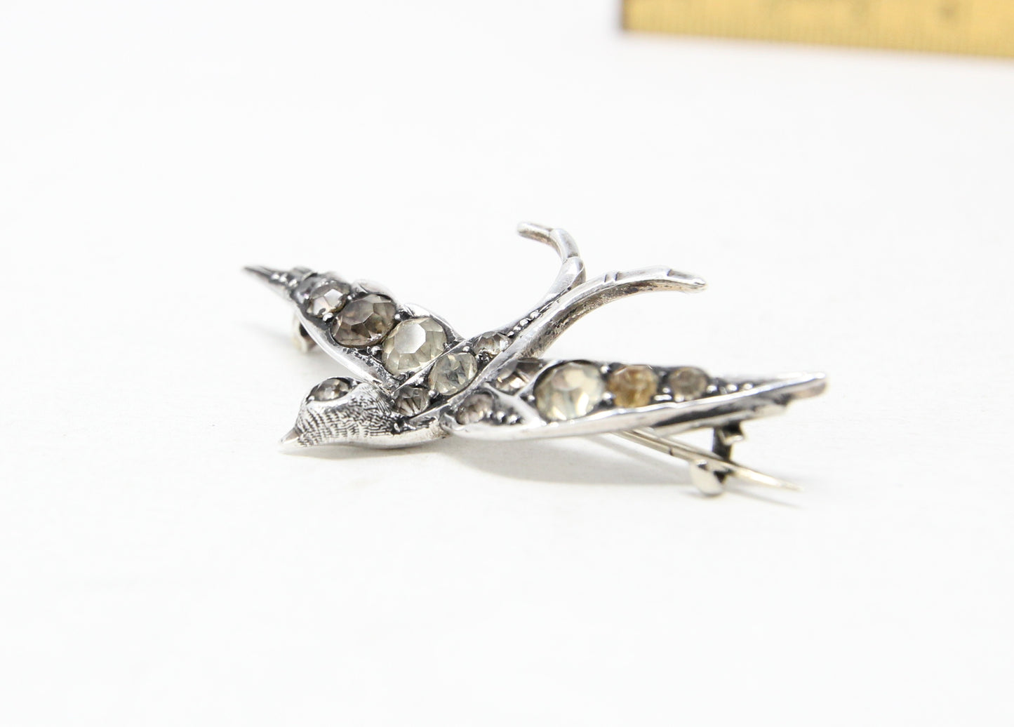 Antique Victorian Hallmarked Solid Silver Swallow Bird Glass Paste Sweetheart Brooch