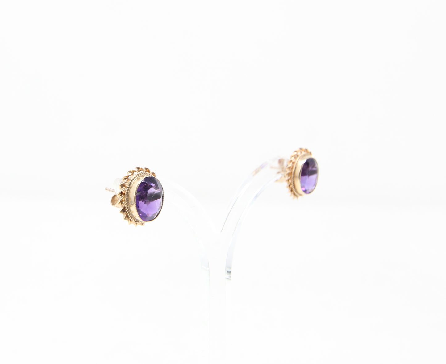 Vintage 1975 Hallmarked Solid 9ct 9k Gold Amethyst Solitaire Stud Earrings