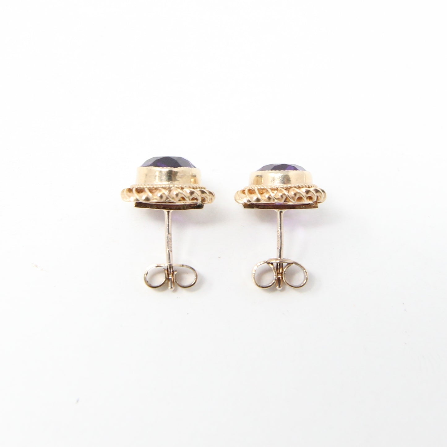 Vintage 1975 Hallmarked Solid 9ct 9k Gold Amethyst Solitaire Stud Earrings
