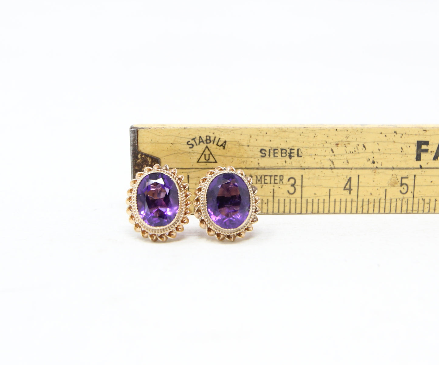 Vintage 1975 Hallmarked Solid 9ct 9k Gold Amethyst Solitaire Stud Earrings