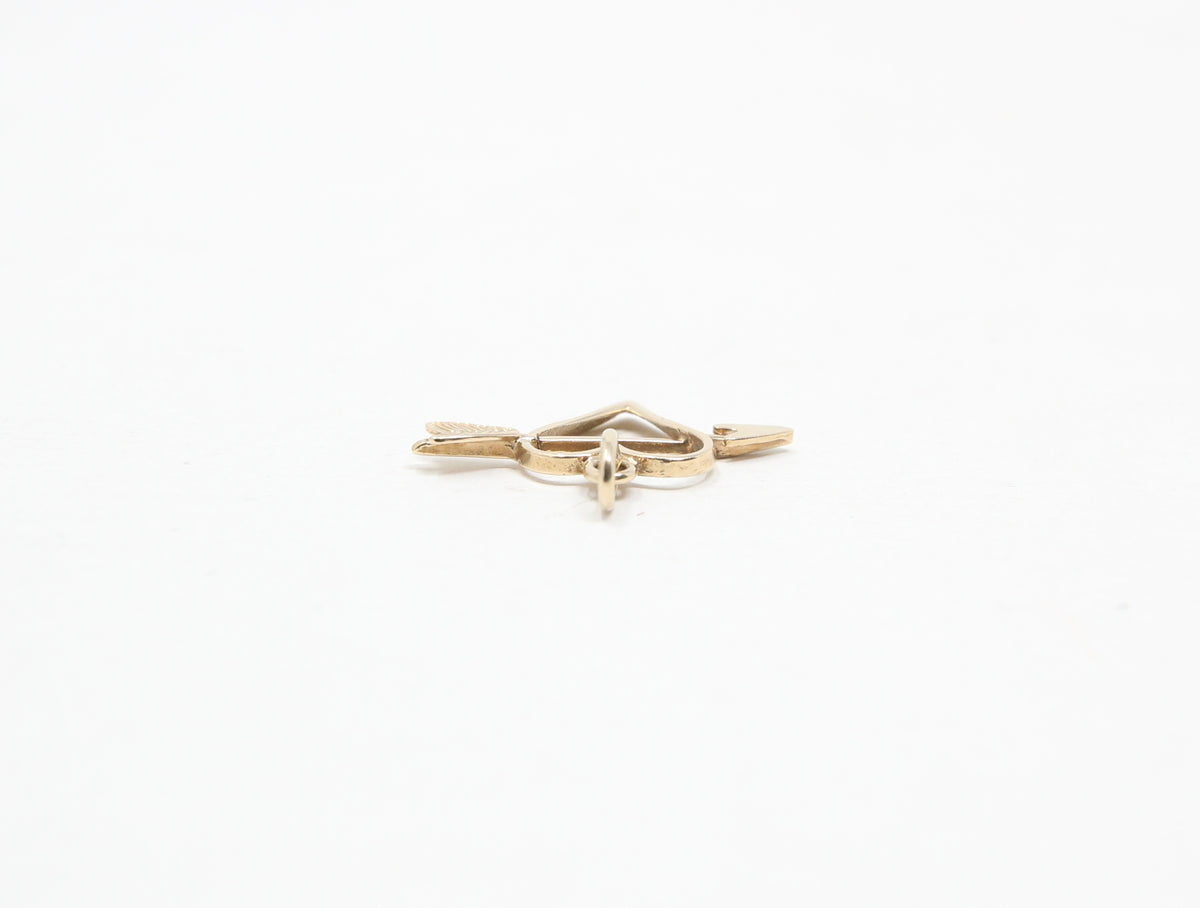 Vintage 1980 English Hallmarked Solid 9ct Gold Heart Arrow Pendant