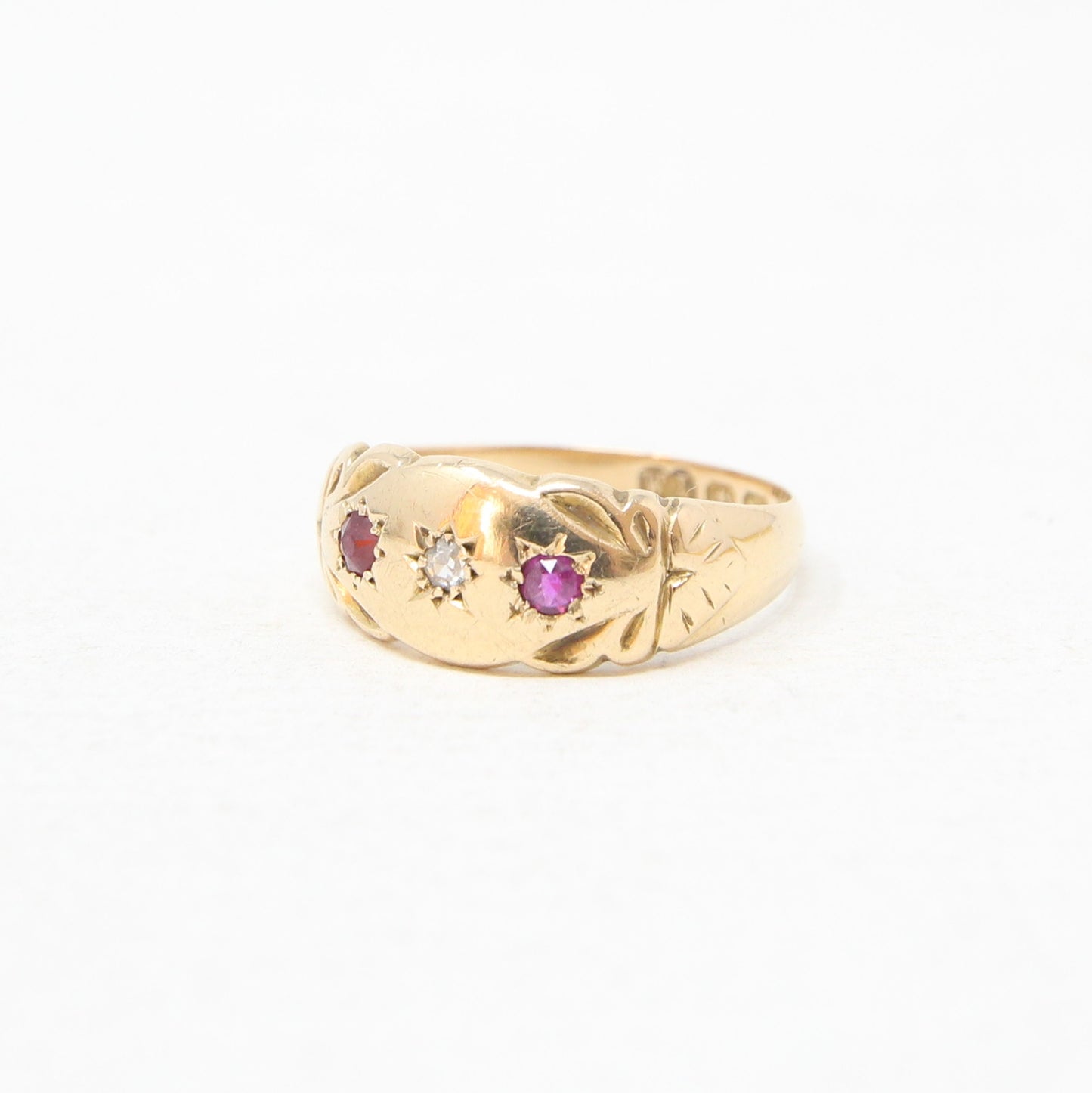 Antique Victorian 1863 Hallmarked Solid 18ct 18k Gold Ruby Diamond Gypsy Ring Size M 1/2