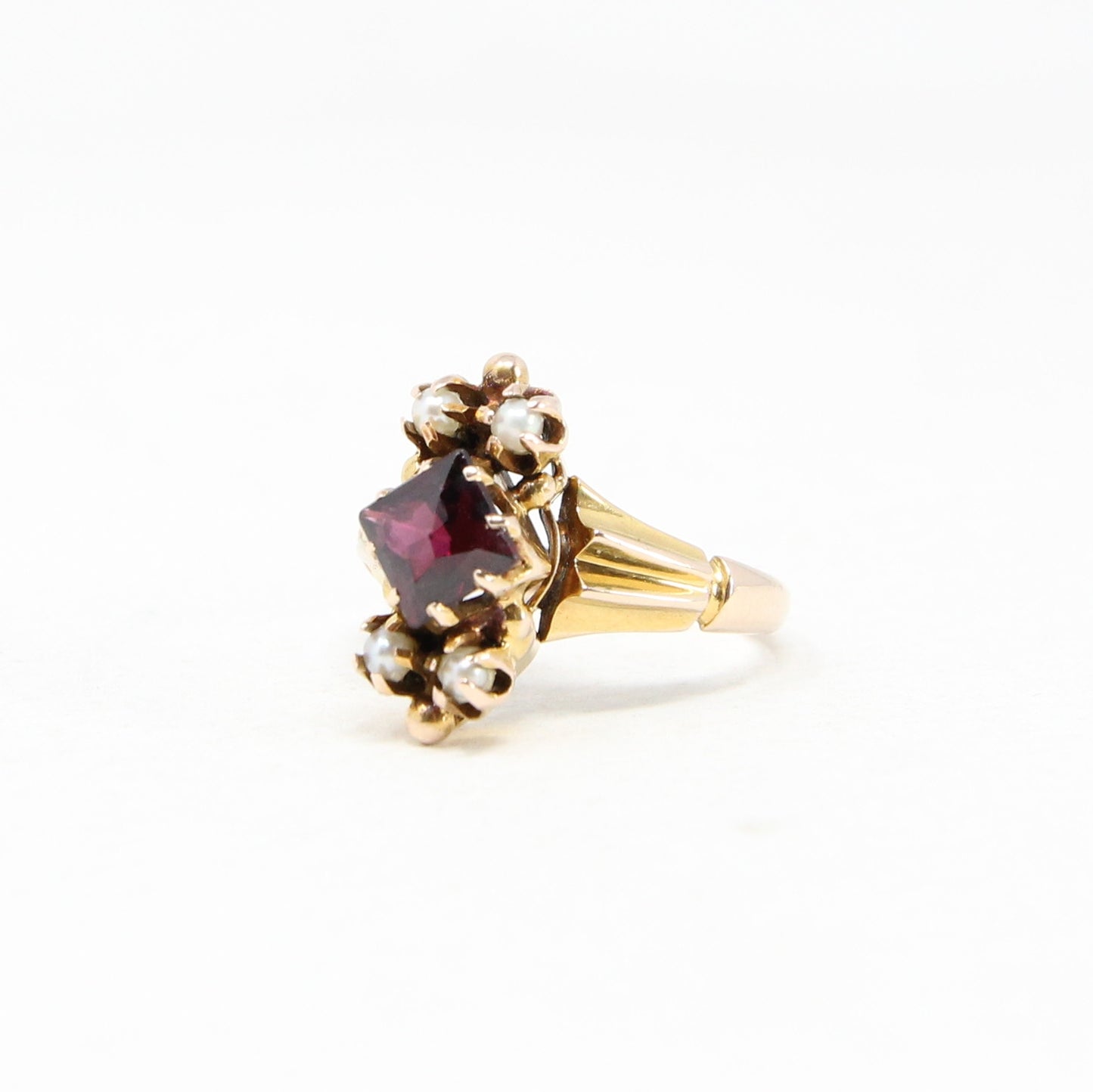 Antique Victorian Solid 9ct 9k Gold Garnet Seed Pearl Navette Ring Size J 1/2